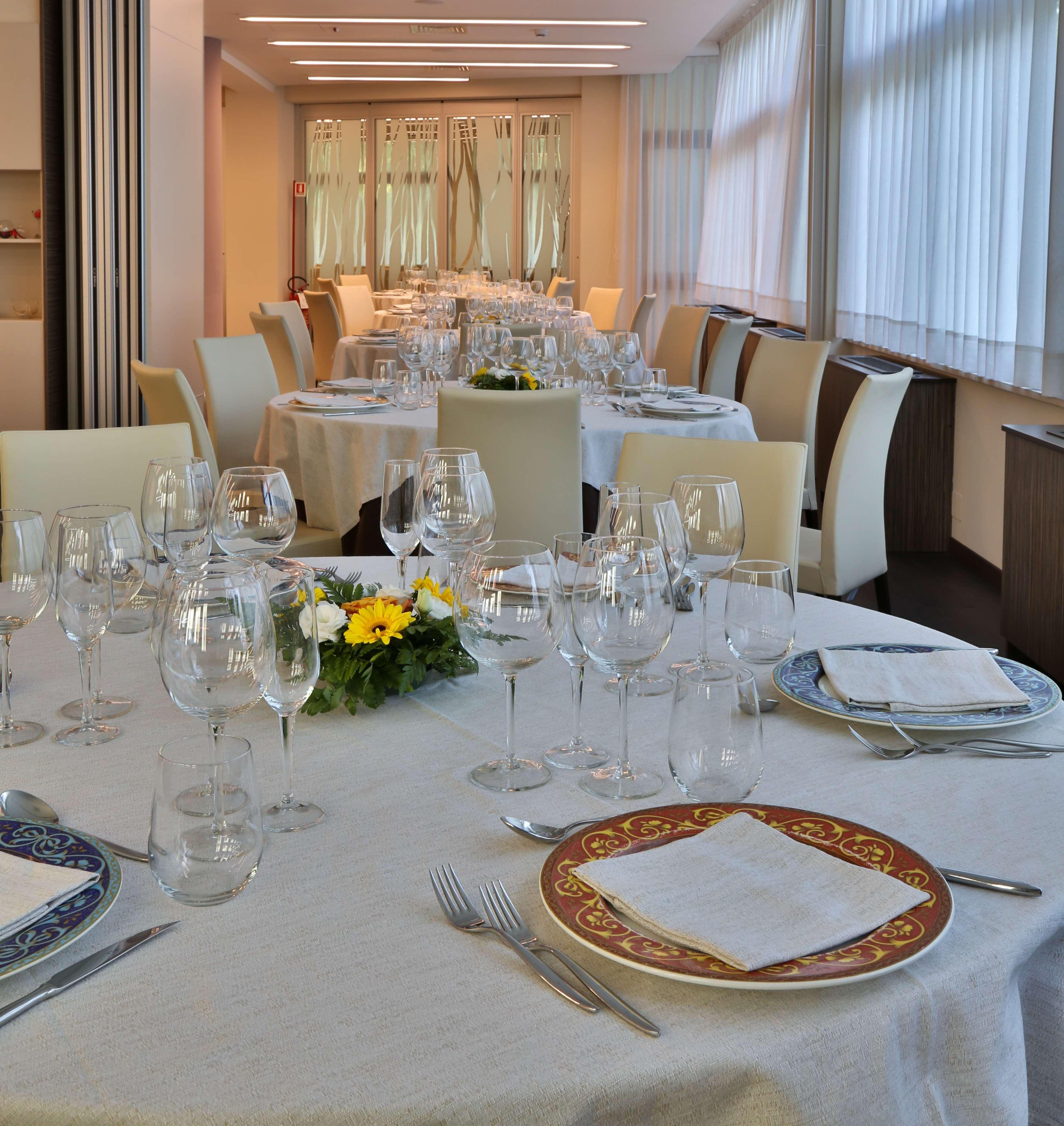 Best Western Hotel Cristallo Rovigo Bagian luar foto